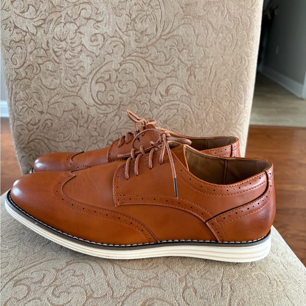 Vostey Men's Brown Oxford Shoes